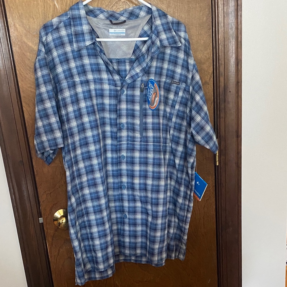 Columbia Men's Casual Blue plaid short sleeve Shirt